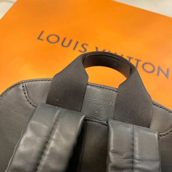 Louis Vuitton Campus Backpack Damien Infini Onyx Silver Leather - Picture 3 of 7